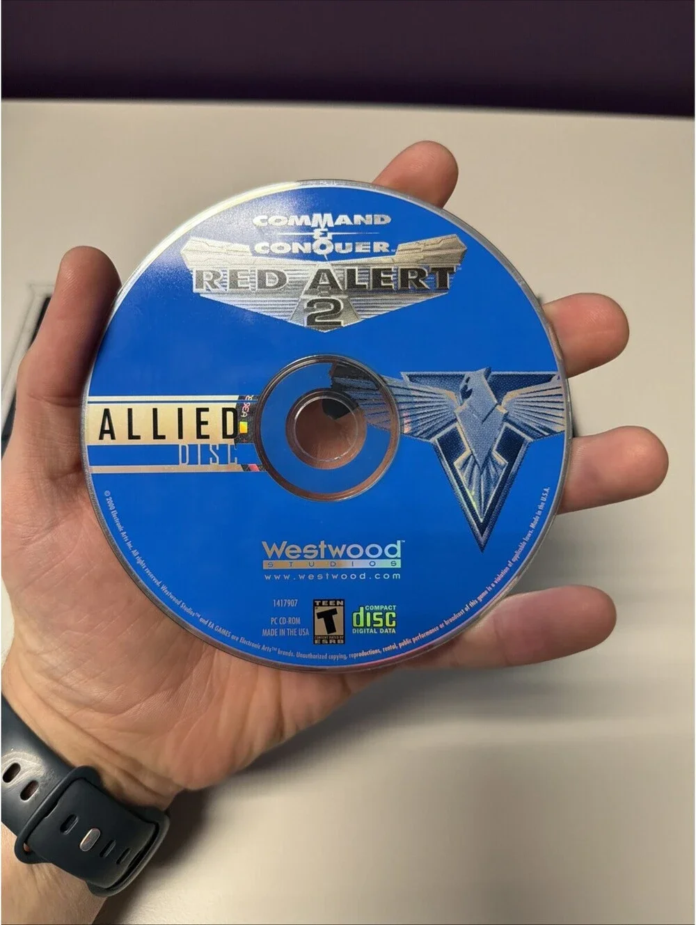 Command & Conquer Red Alert 2 Video Game - 2 Discs RTS Real Time Strategy Game